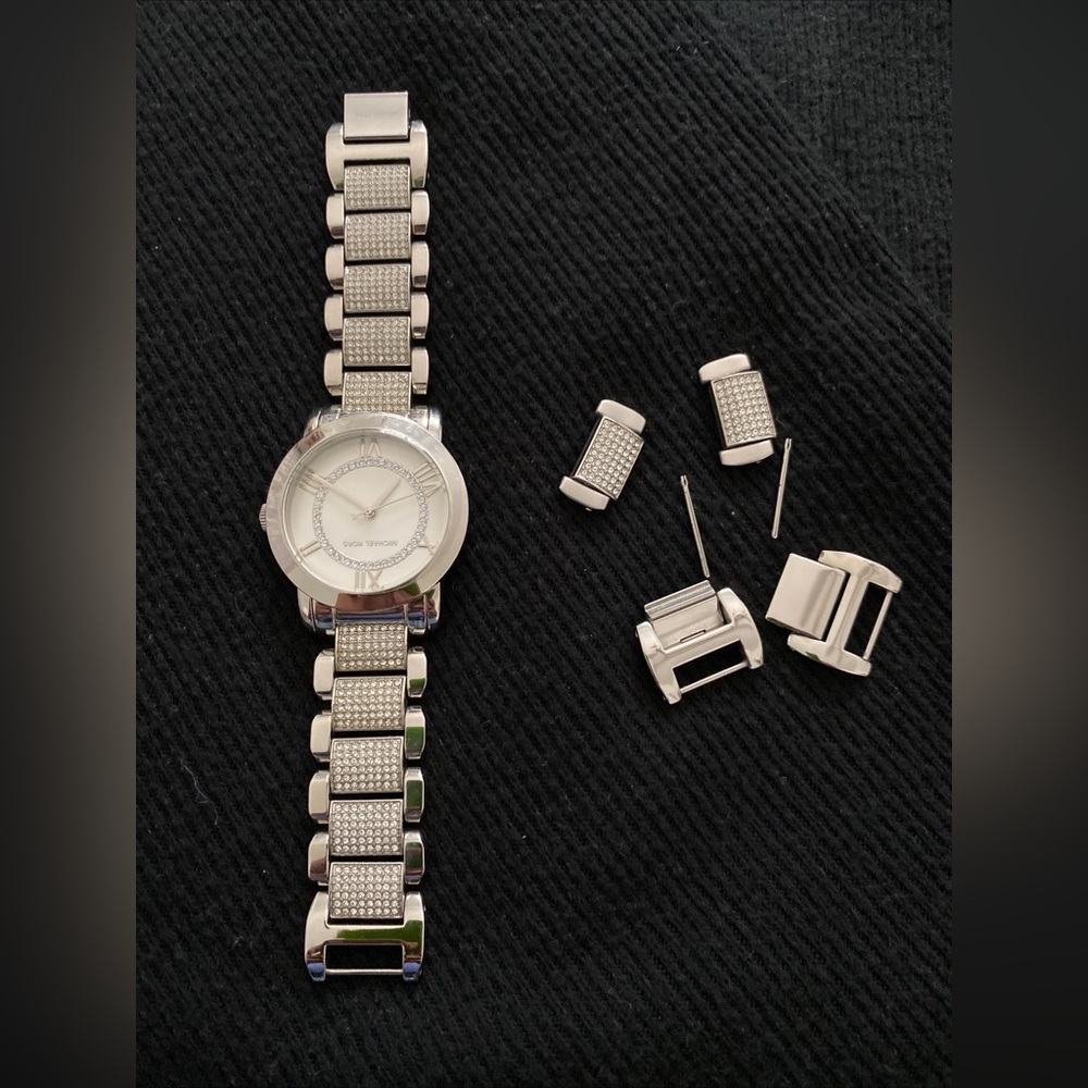 New Michael Kors Silver Women Watch